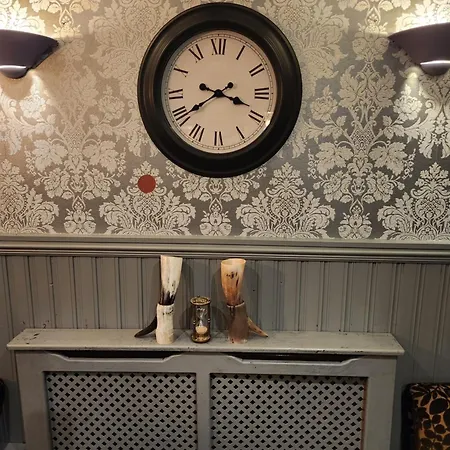 Red Lion & Отель Йорк