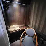 Otel Red Lion & 3*